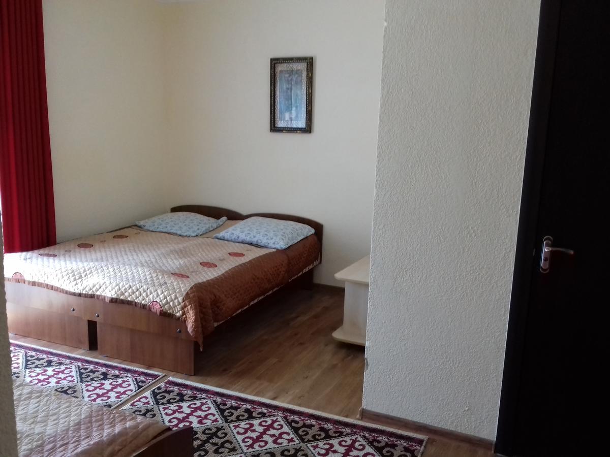 Inn Kochevnik Cholpon-Ata Extérieur photo